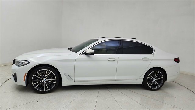 Used 2021 BMW 530i w/ Premium Package image 3
