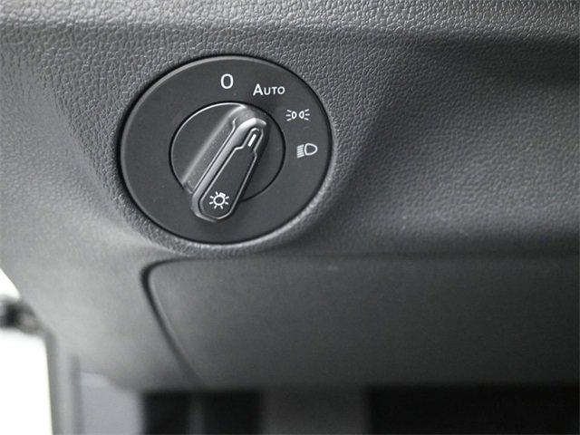 Used 2020 Volkswagen Jetta SE image 21