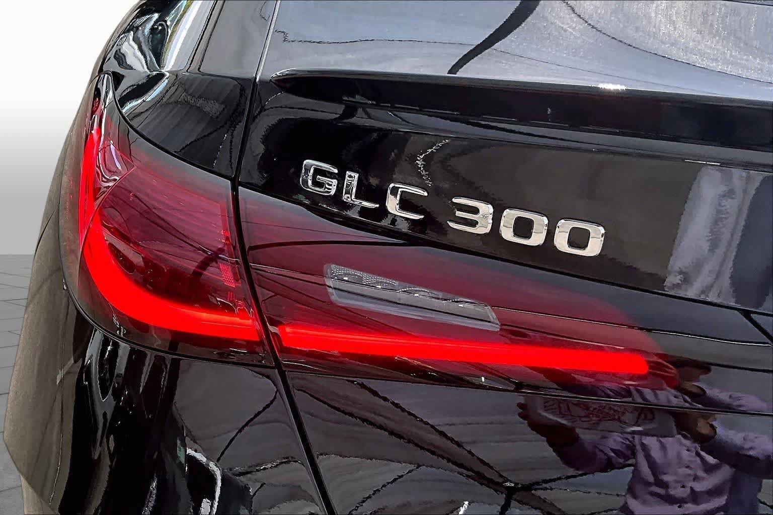 New 2027 Mercedes-Benz GLC 300 4MATIC image 6
