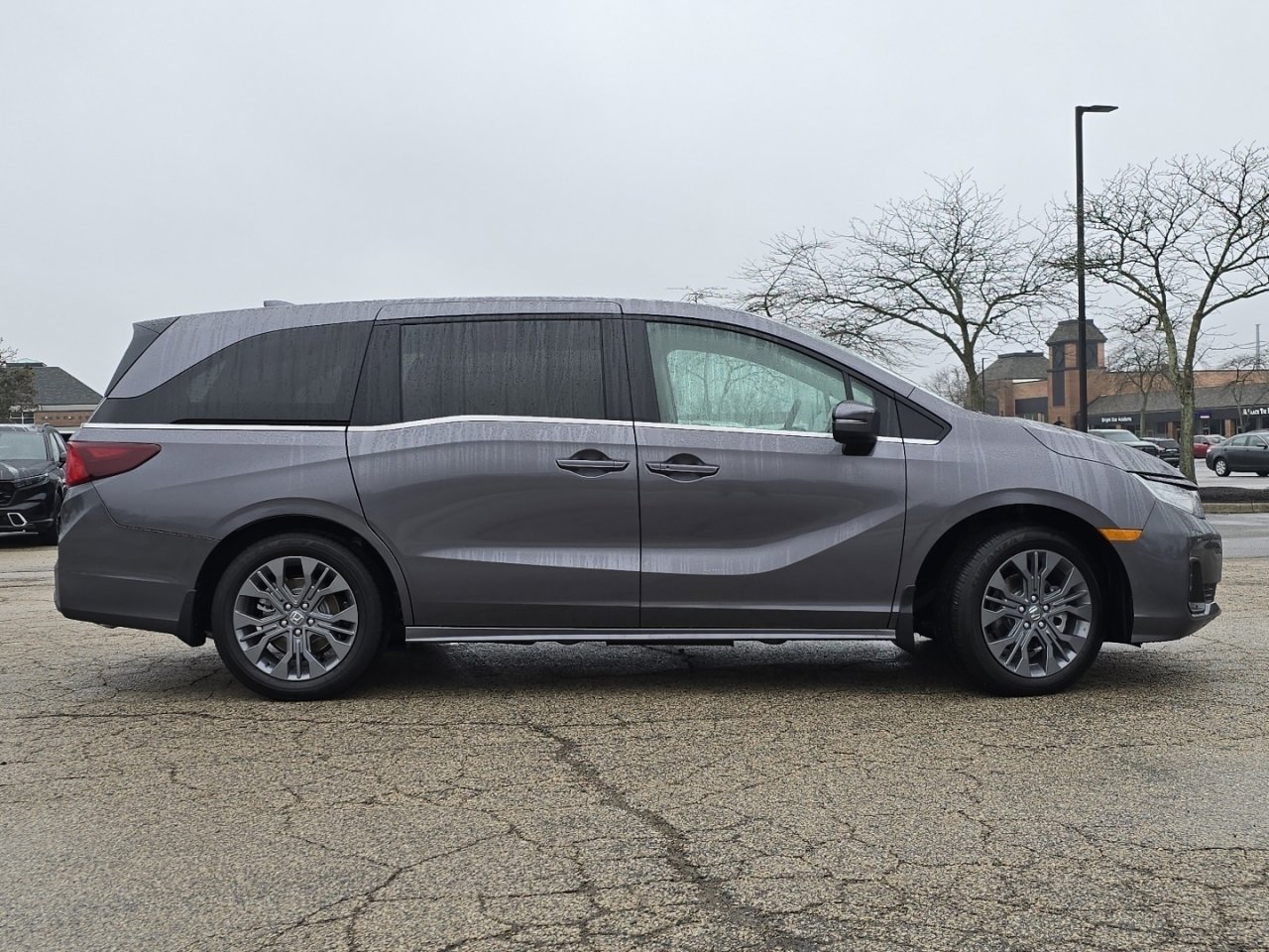 New 2026 Honda Odyssey Touring image 18