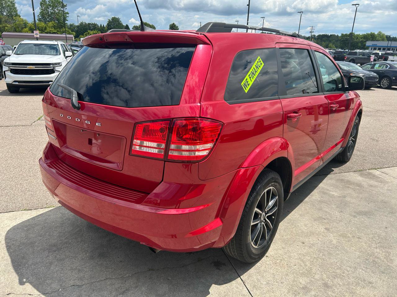 Used 2018 Dodge Journey SE w/ Connectivity Group FWD image 5