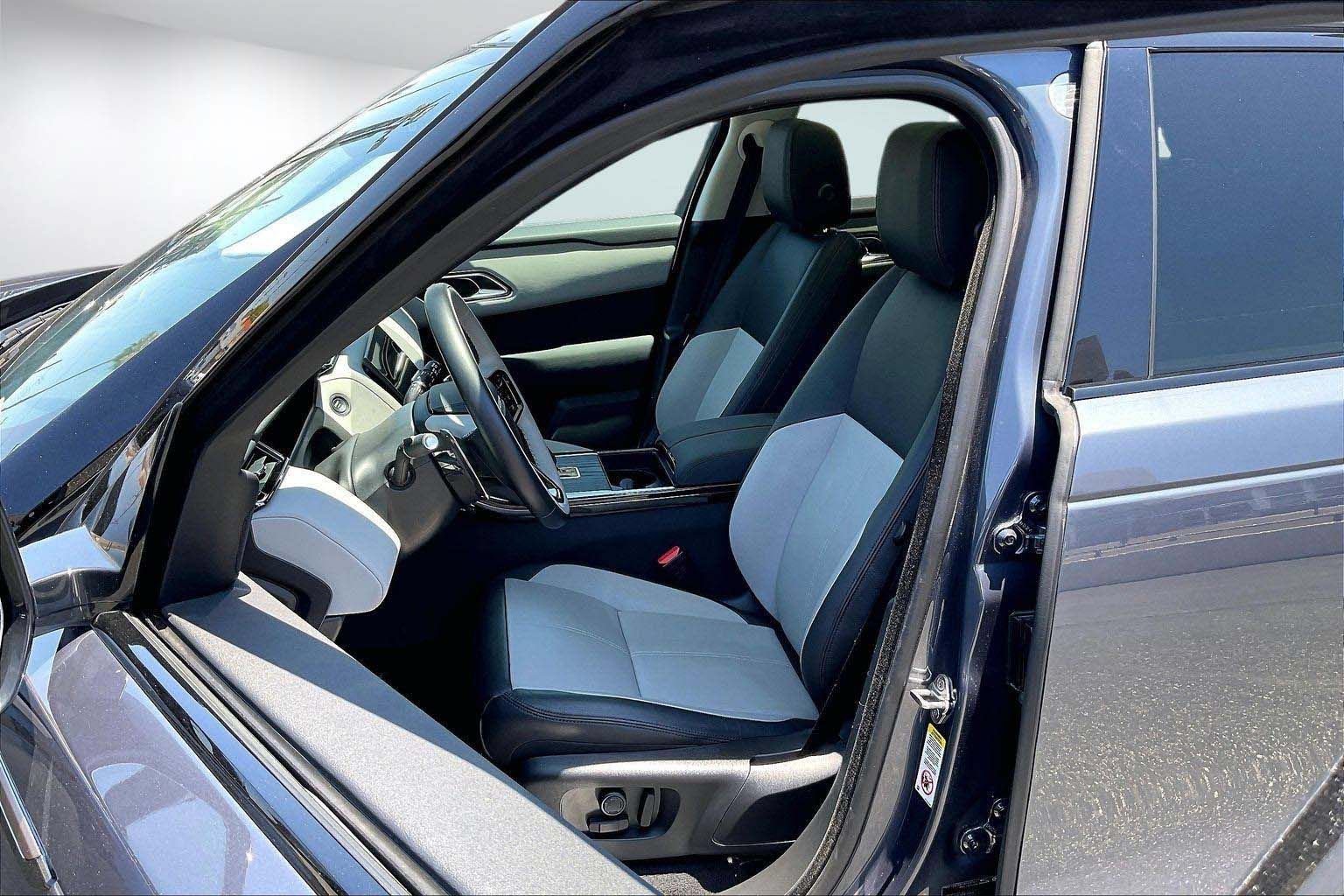 Used 2025 Land Rover Range Rover Velar Dynamic SE AWD/4WD image 8