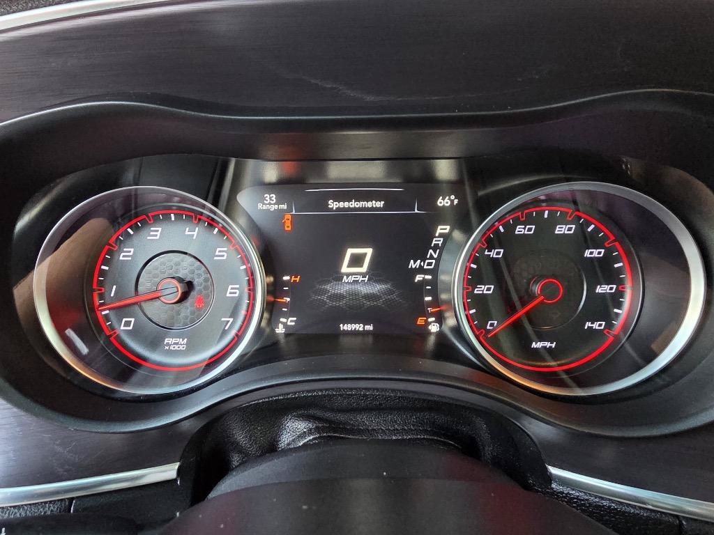 Used 2018 Dodge Charger SXT RWD image 32