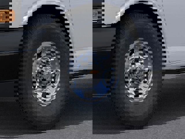 New 2025 Chevrolet Express 2500 Work Van w/ Driver Convenience Package image 9