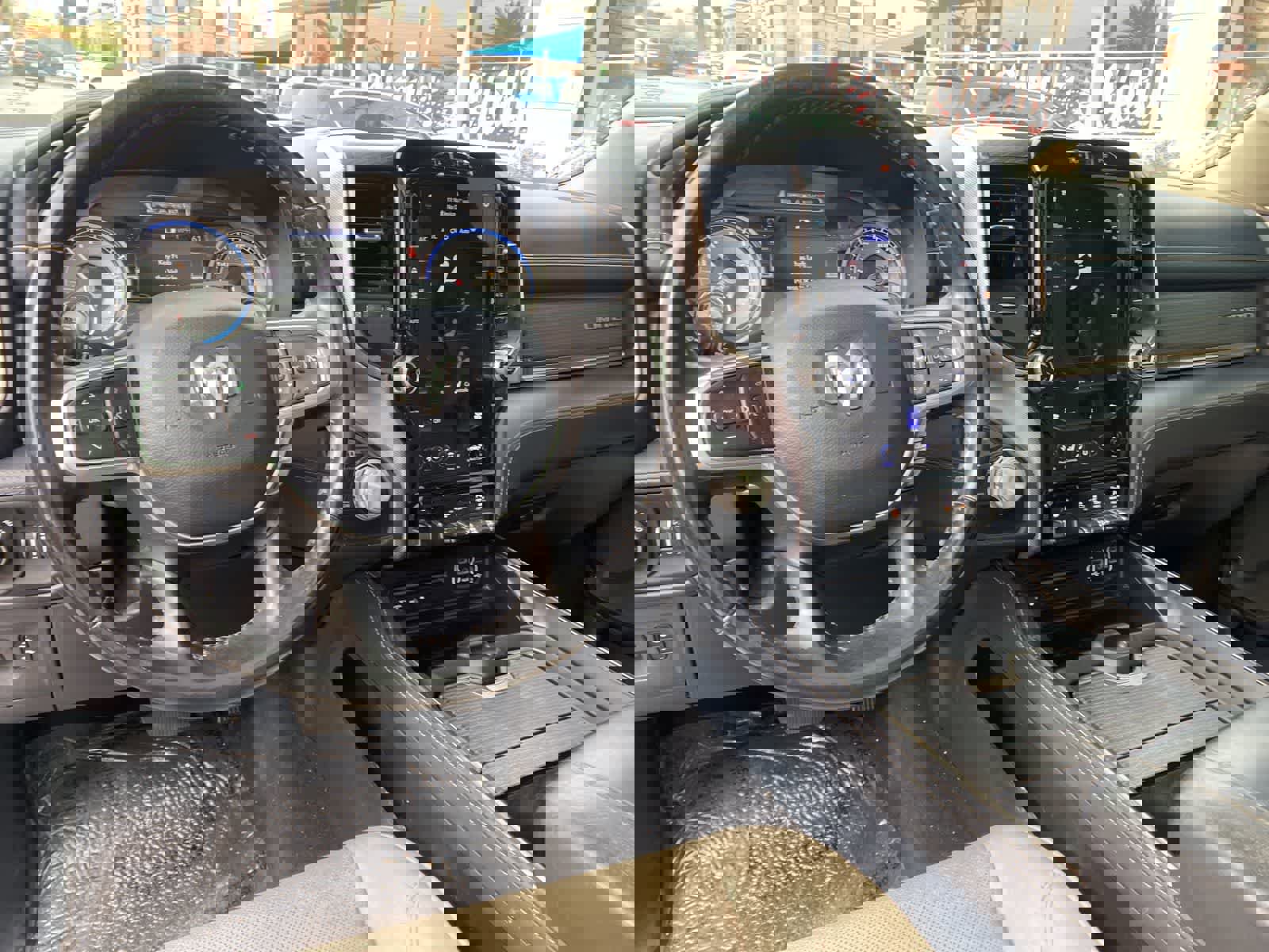 Used 2019 RAM 1500 Limited image 10