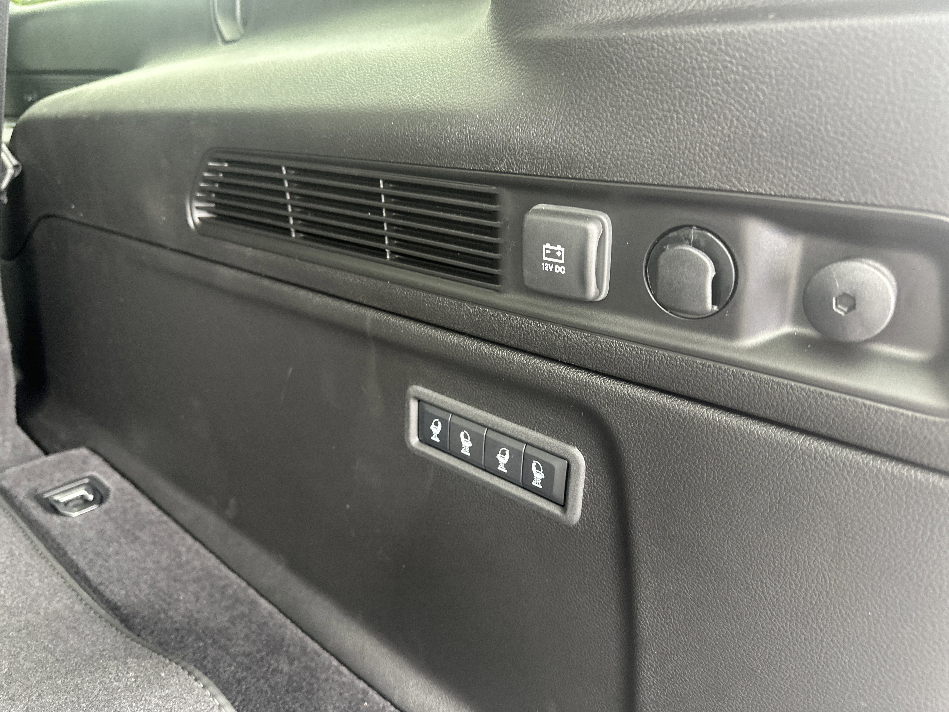New 2026 Jeep Grand Wagoneer L Limited AWD/4WD image 27