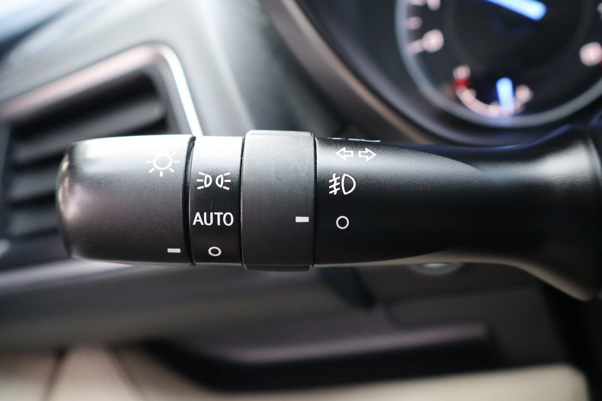 Used 2019 Subaru Ascent Limited w/ Popular Package #2 AWD/4WD image 34