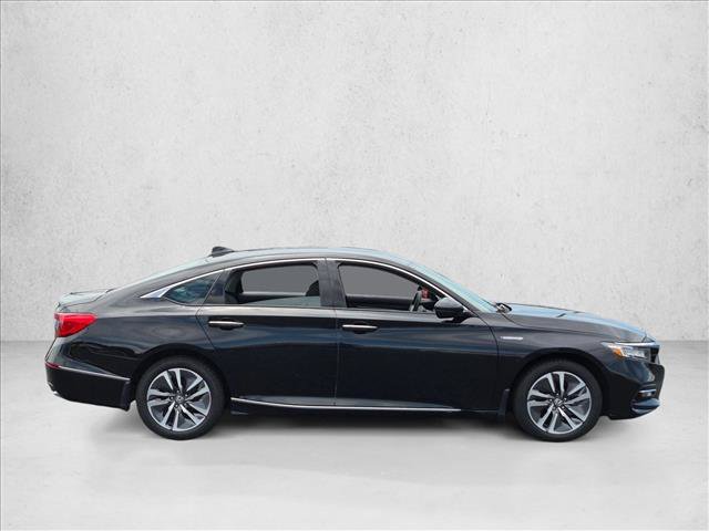 Used 2020 Honda Accord Touring image 4