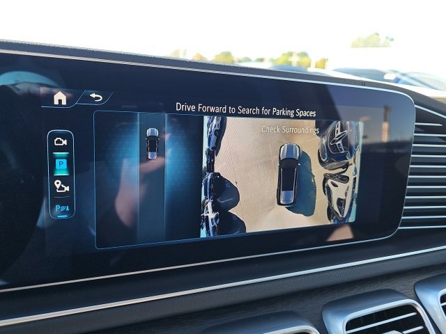 New 2026 Mercedes-Benz GLS 450 4MATIC image 32