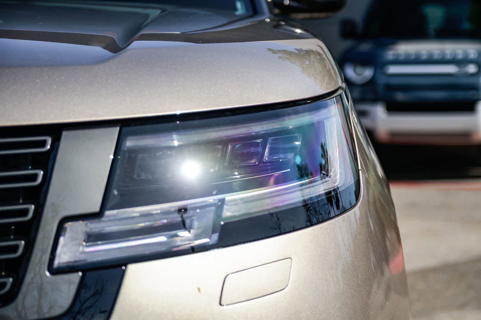 New 2026 Land Rover Range Rover SE image 10
