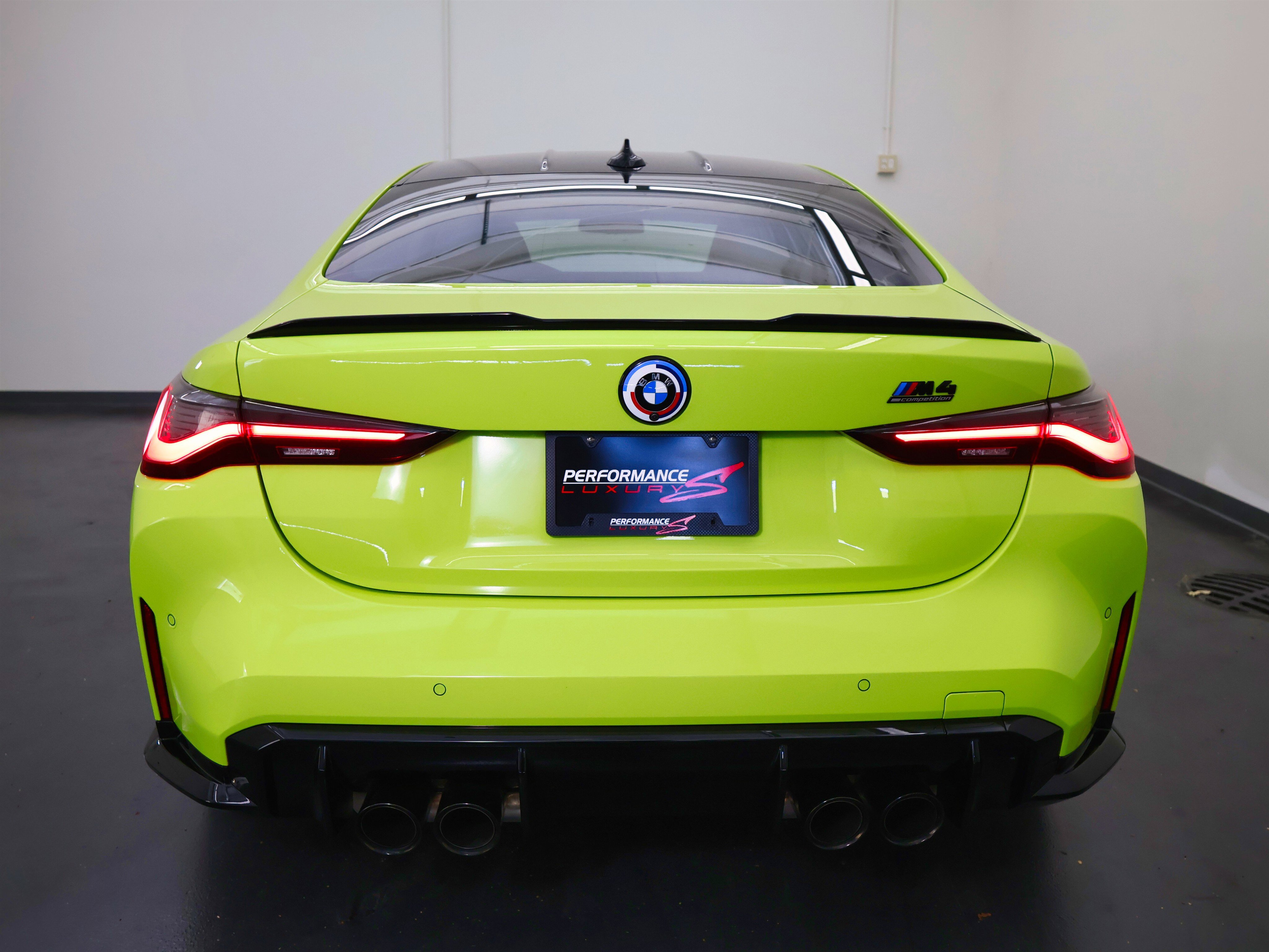 Used 2022 BMW M4 xDrive Competition w/ Executive Package image 4