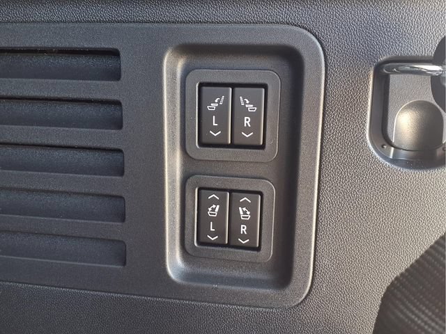 New 2026 Buick Enclave Sport Touring w/ Power Package FWD image 24