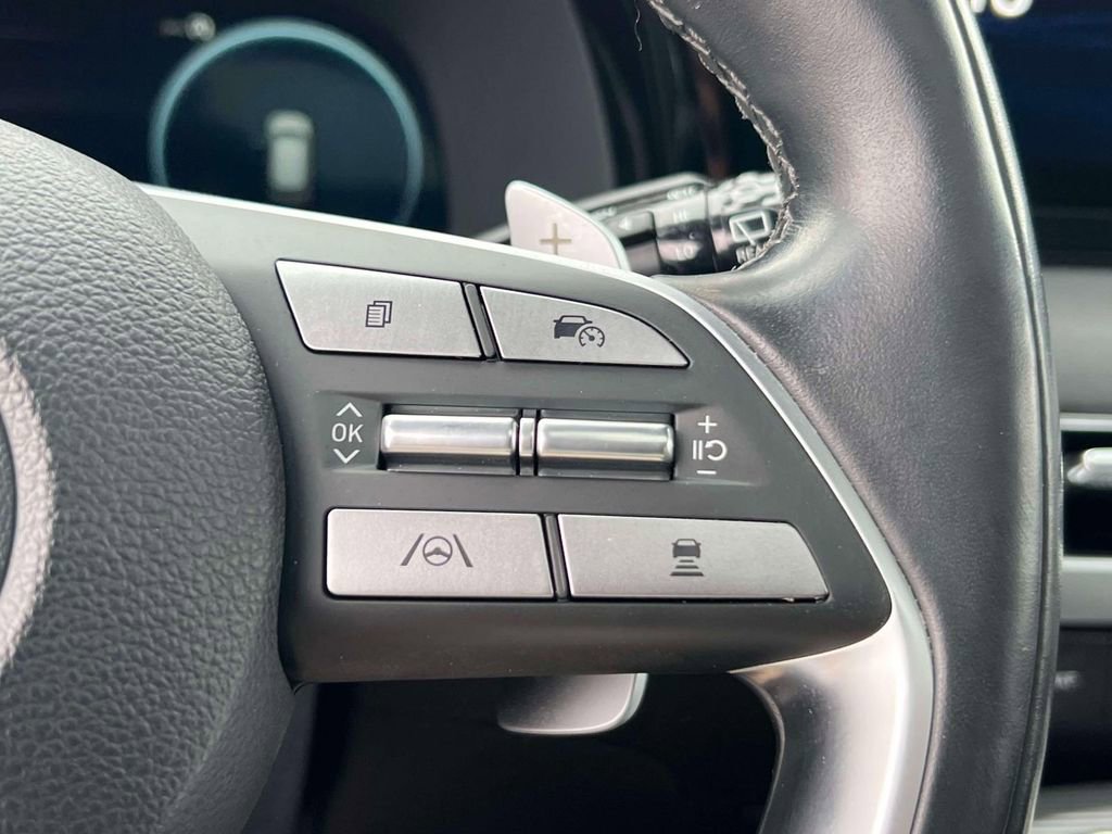 Used 2023 Hyundai Palisade Calligraphy image 23