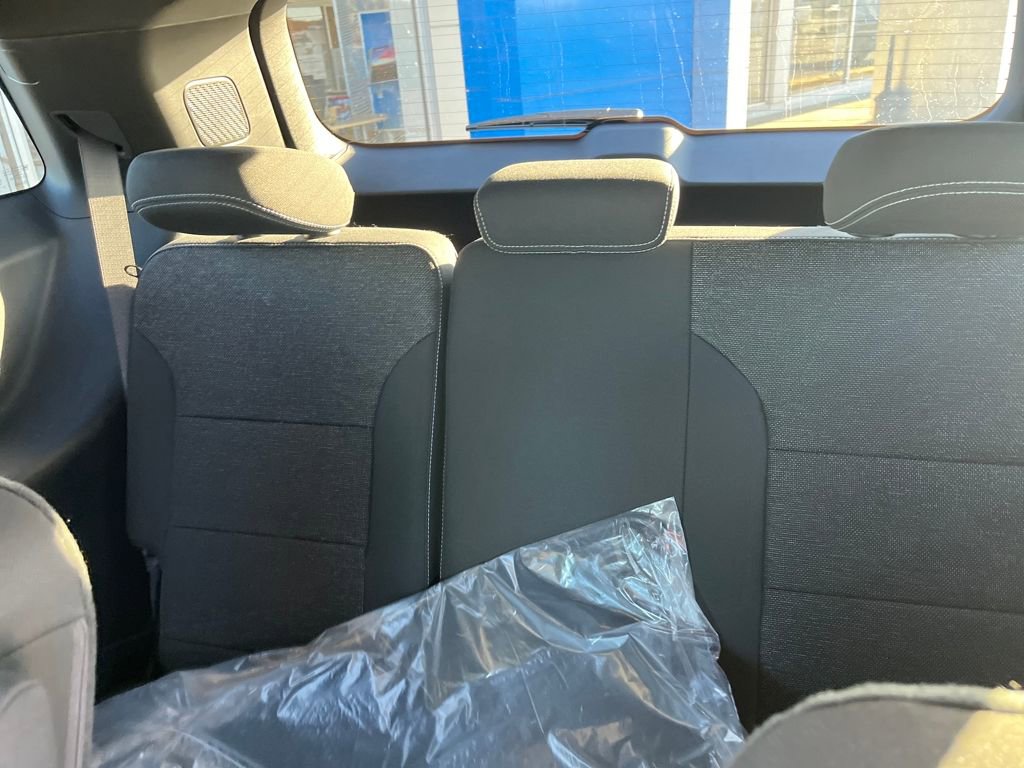 New 2026 Chevrolet Traverse LT image 23