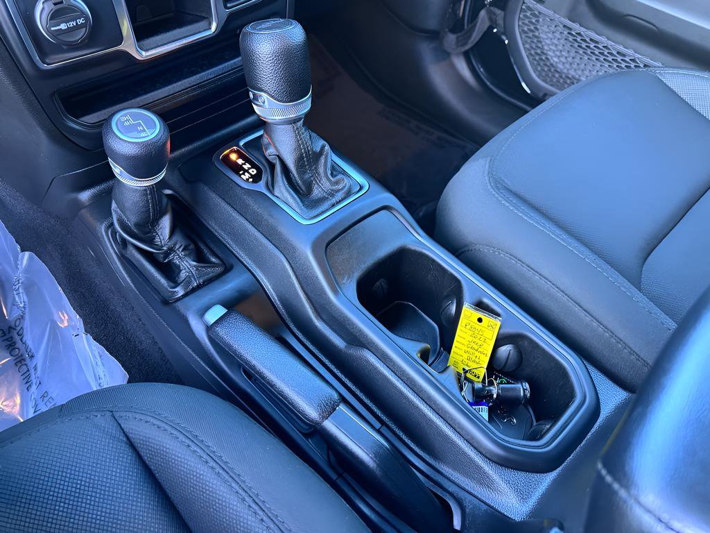 Used 2022 Jeep Gladiator Sport AWD/4WD image 19