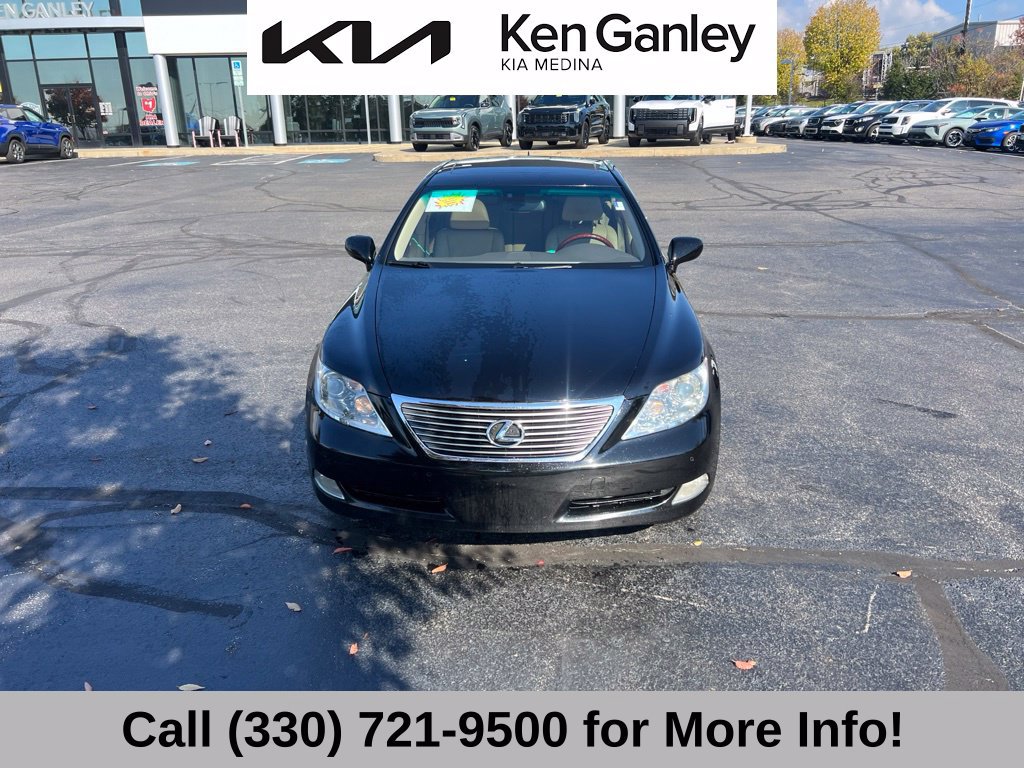 Used 2007 Lexus LS 460 RWD image 4