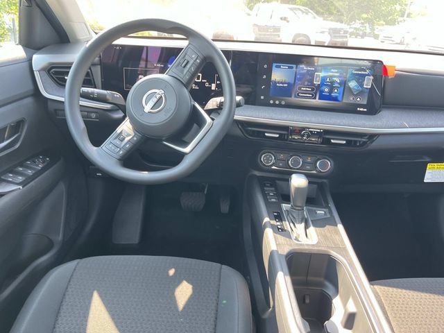 New 2026 Nissan Kicks S FWD image 12
