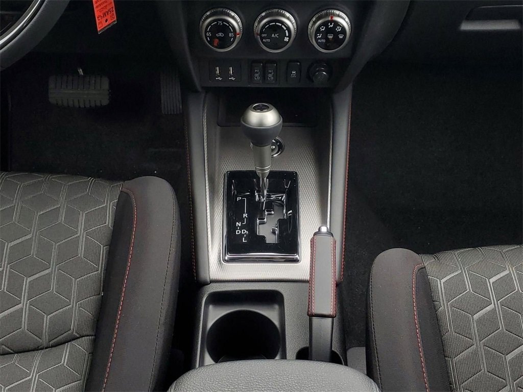 New 2025 Mitsubishi Outlander Sport LE image 28