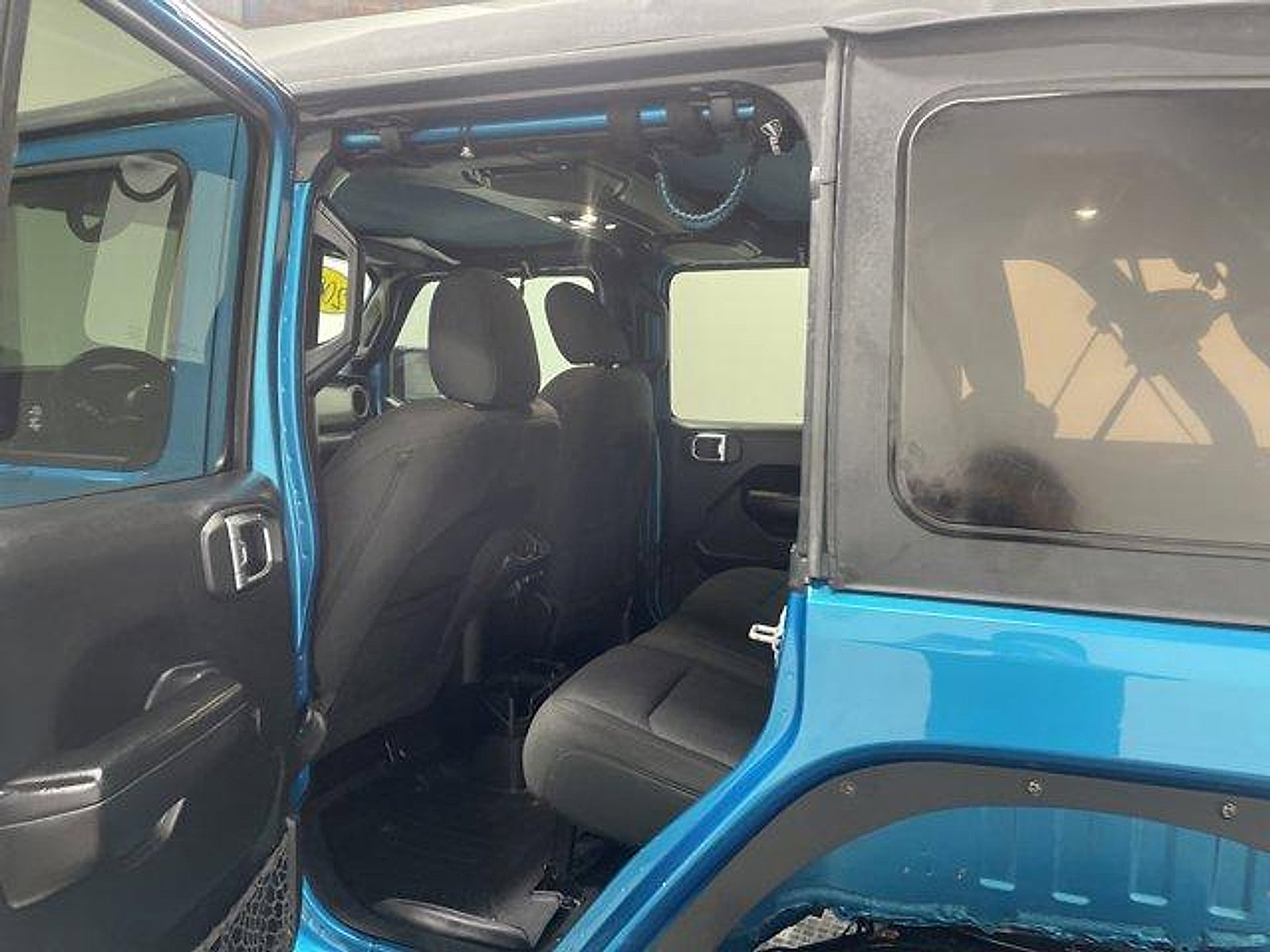 Used 2020 Jeep Wrangler Unlimited Sport S AWD/4WD image 10