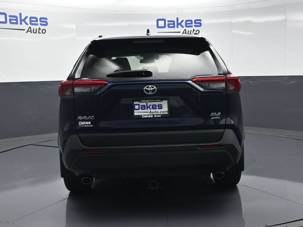 Used 2023 Toyota RAV4 XLE Premium AWD/4WD image 6