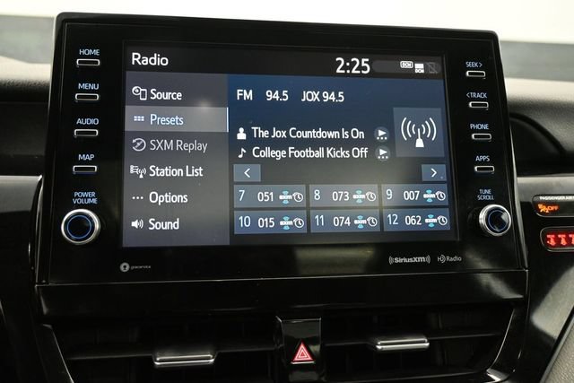 Used 2021 Toyota Camry XLE FWD image 10