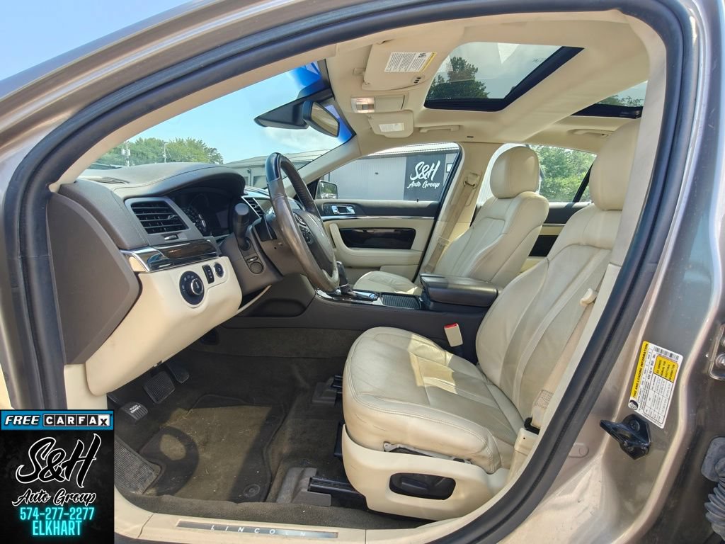 Used 2016 Lincoln MKS AWD w/ Equipment Group 101A image 21