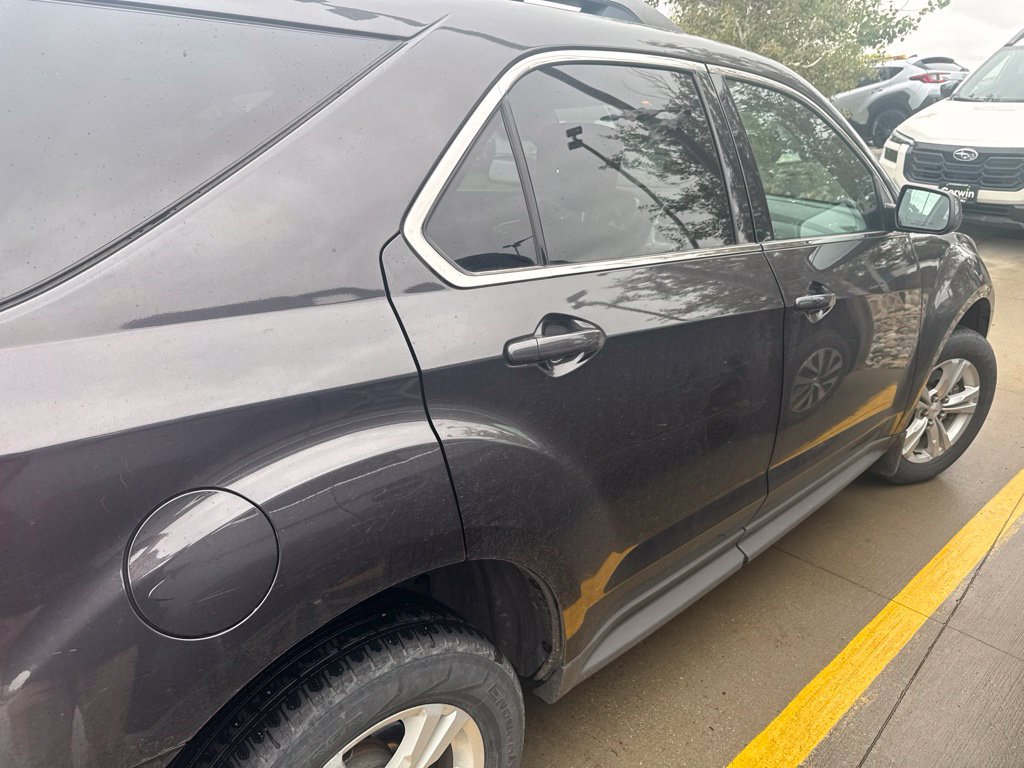 Used 2015 Chevrolet Equinox LT w/ Driver Convenience Package AWD/4WD image 2