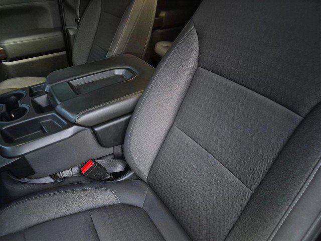 Used 2020 Chevrolet Silverado 1500 LT w/ Bed Protection Package RWD image 12