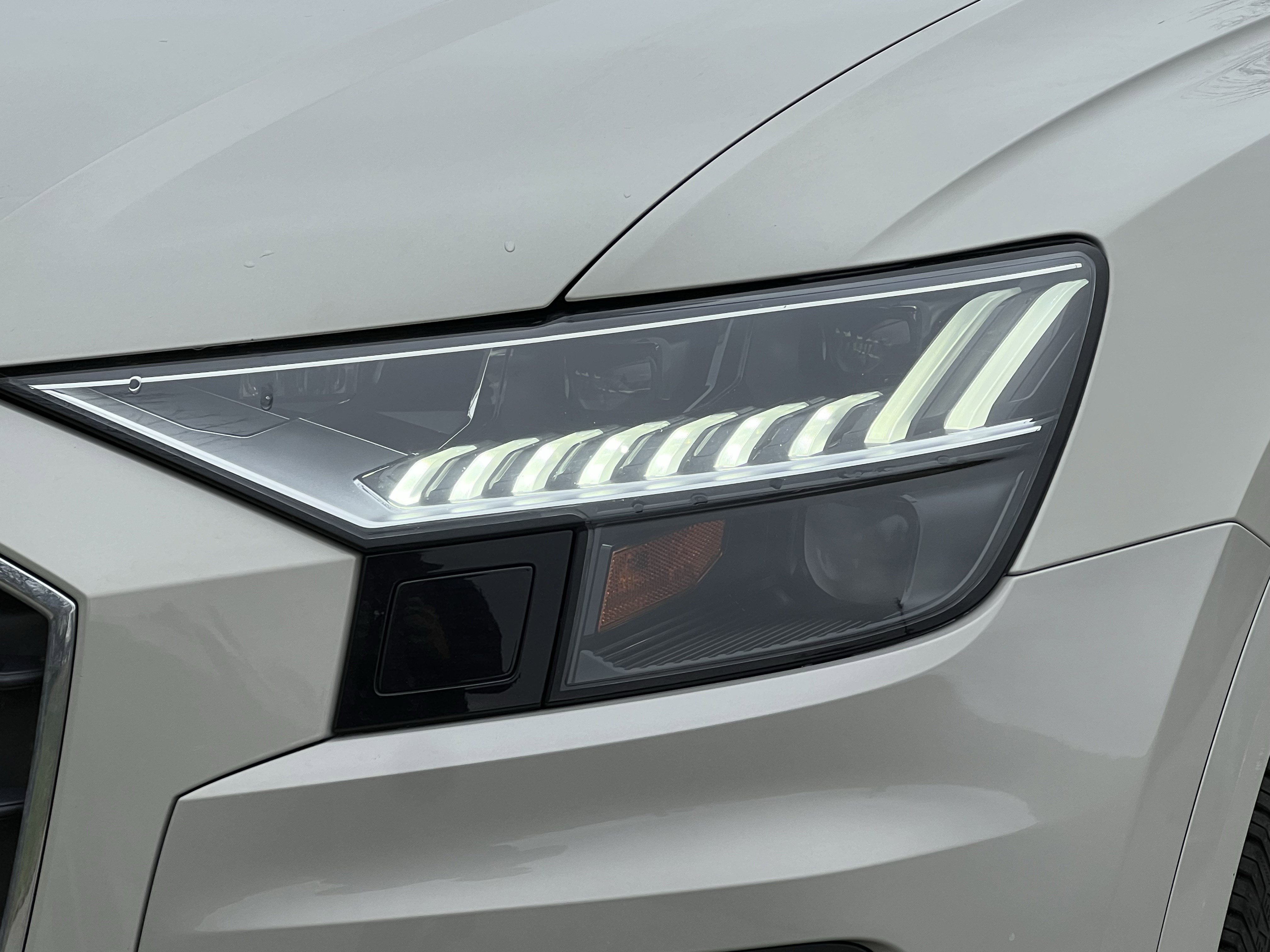 Used 2020 Audi Q8 Premium Plus w/ Premium Plus Package image 7