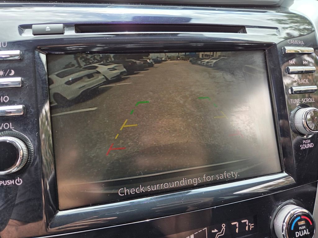 Used 2020 Nissan Murano SV image 29