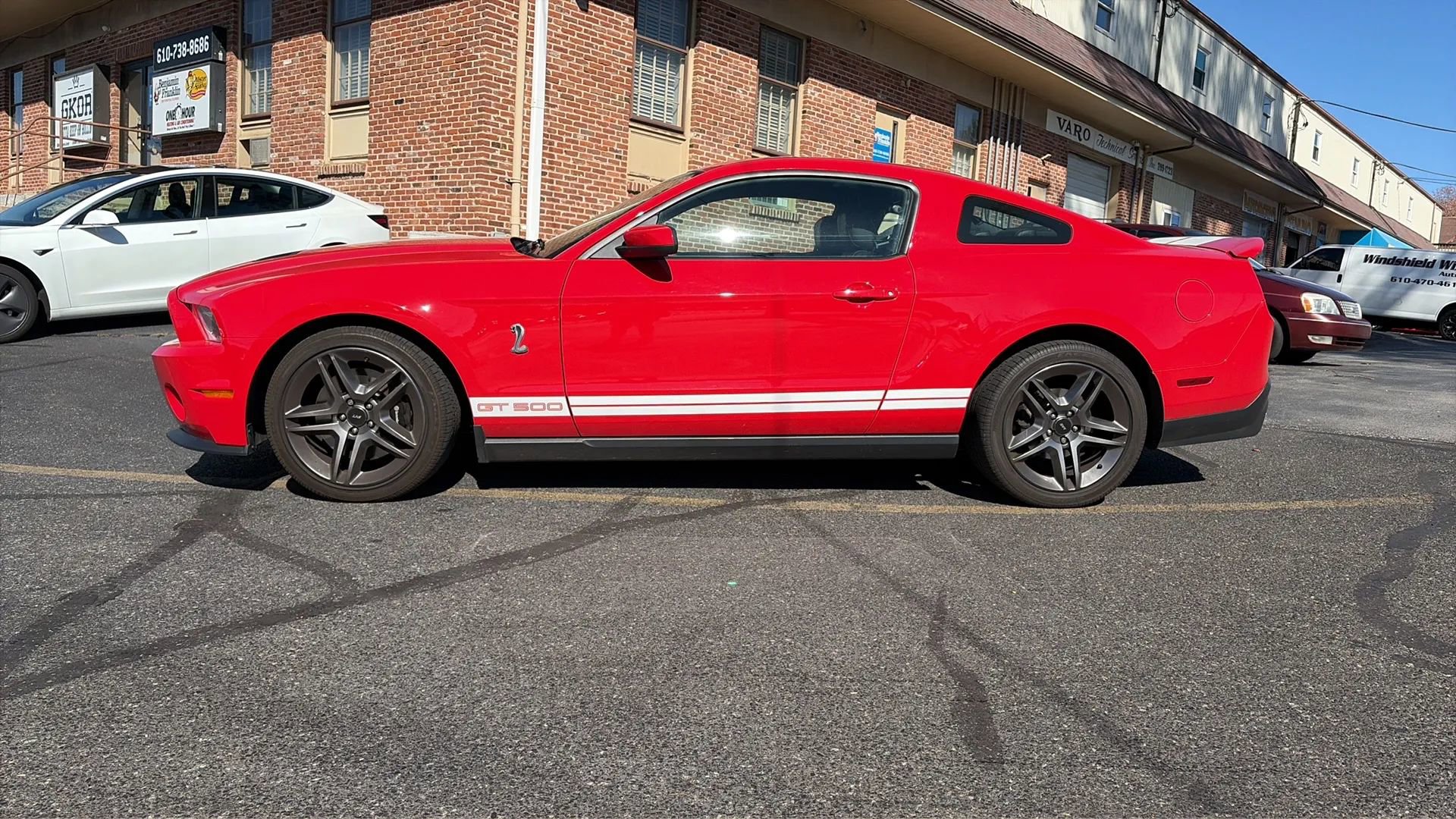 Used 2010 Ford Mustang Shelby GT500 image 16