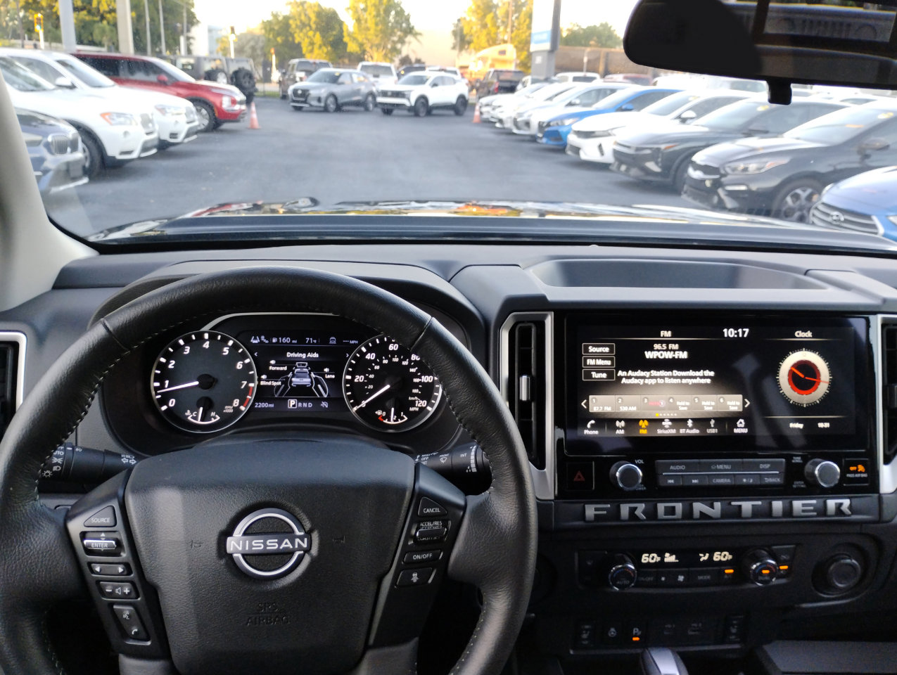 Used 2025 Nissan Frontier SV w/ SV Convenience Package image 48