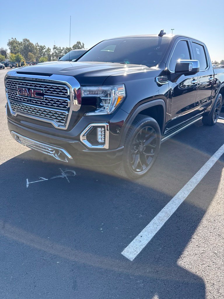 Used 2019 GMC Sierra 1500 Denali w/ Denali Ultimate Package AWD/4WD image 1