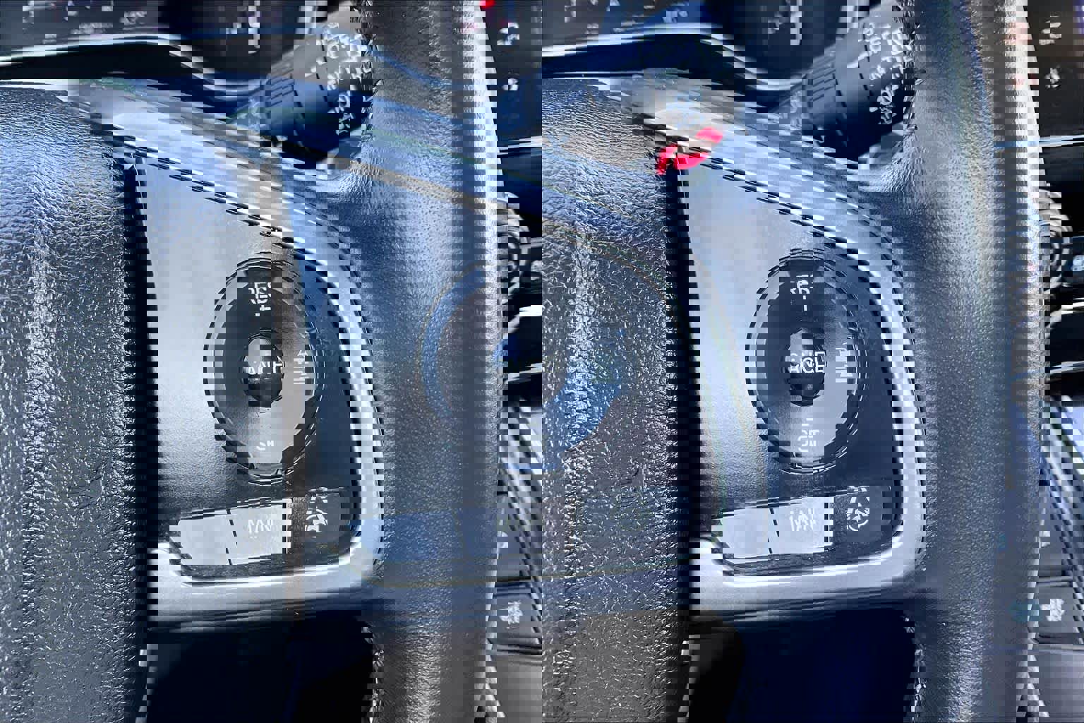 Used 2018 Honda CR-V Touring image 23