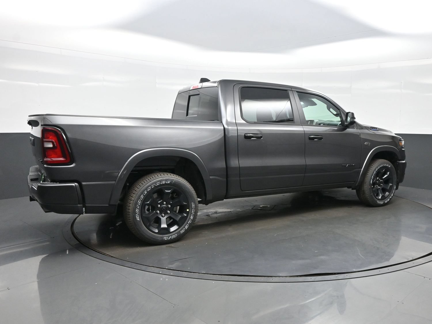 New 2027 RAM 1500 Big Horn w/ Night Edition AWD/4WD image 8