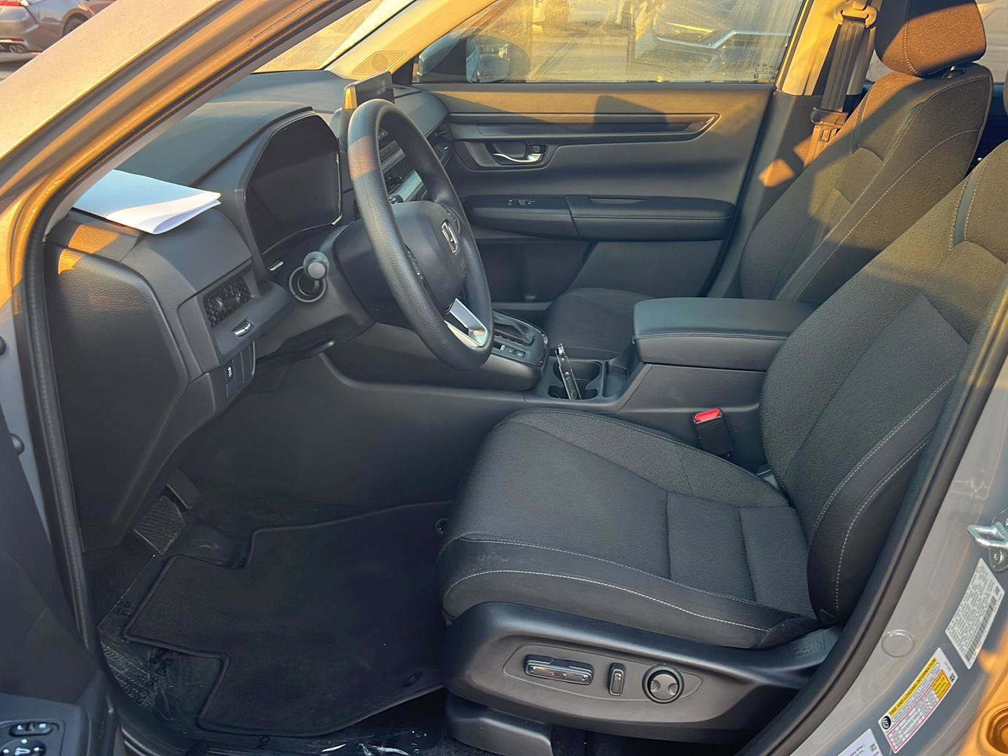 Used 2024 Honda CR-V EX image 10