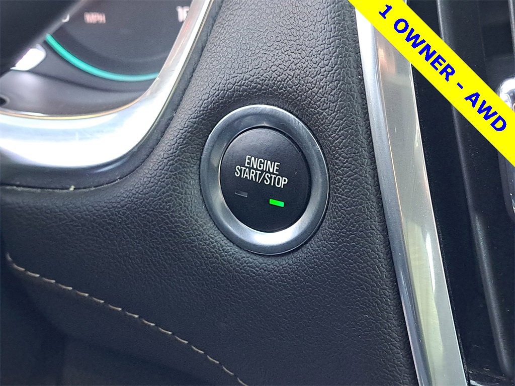 Used 2022 Chevrolet Traverse LT image 12