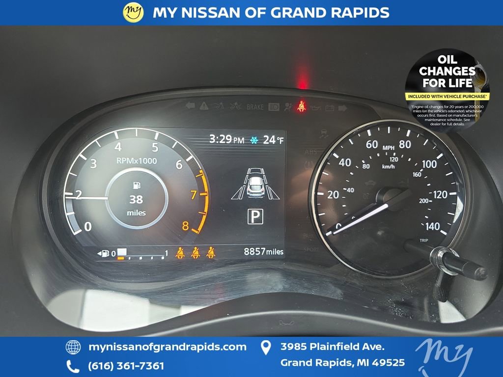 Used 2024 Nissan Kicks SV image 19