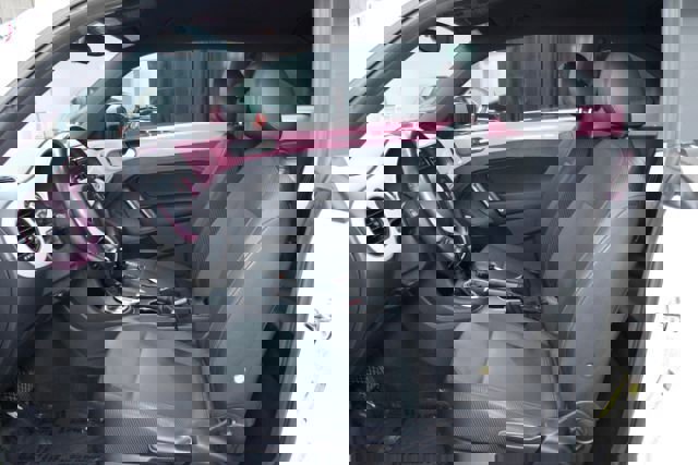 Used 2013 Volkswagen Beetle 2.5 image 10