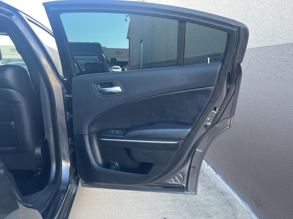Used 2020 Dodge Charger SXT w/ Leather Interior Group image 14