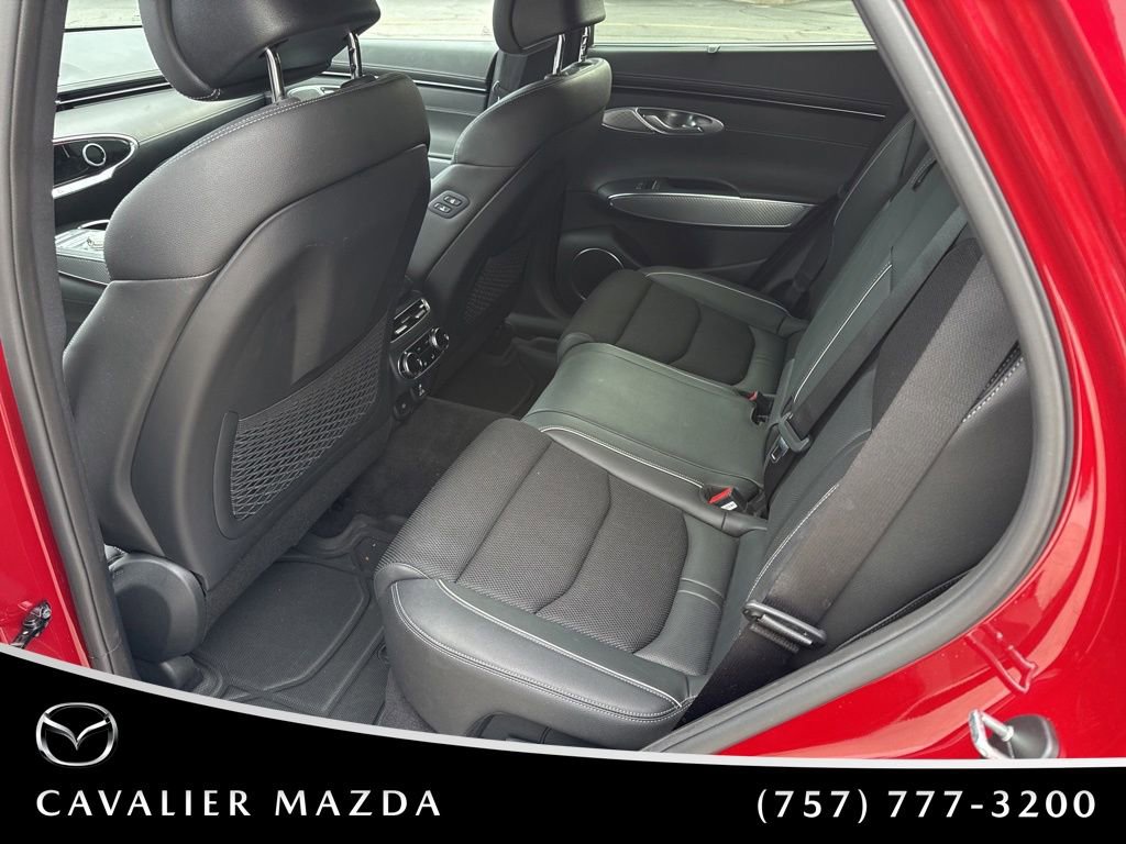 Used 2024 Genesis GV70 2.5T w/ Sport Prestige Package AWD/4WD image 11