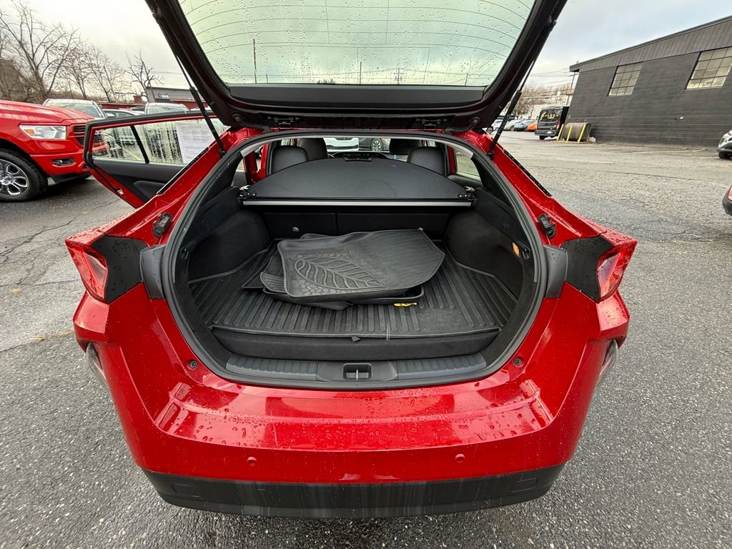 Used 2020 Toyota Prius Prime Limited FWD image 13
