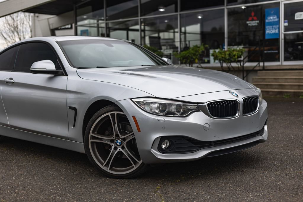 Used 2014 BMW 428i xDrive Coupe w/ Driver Assistance Package AWD/4WD image 3