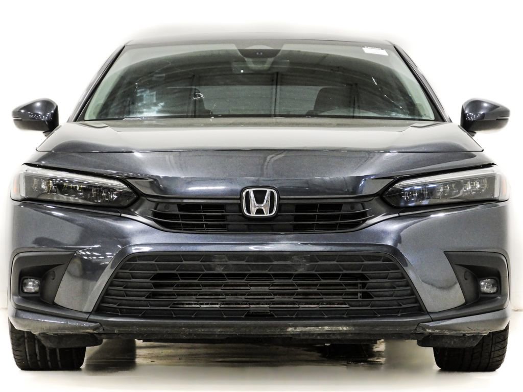 Used 2022 Honda Civic Touring image 2