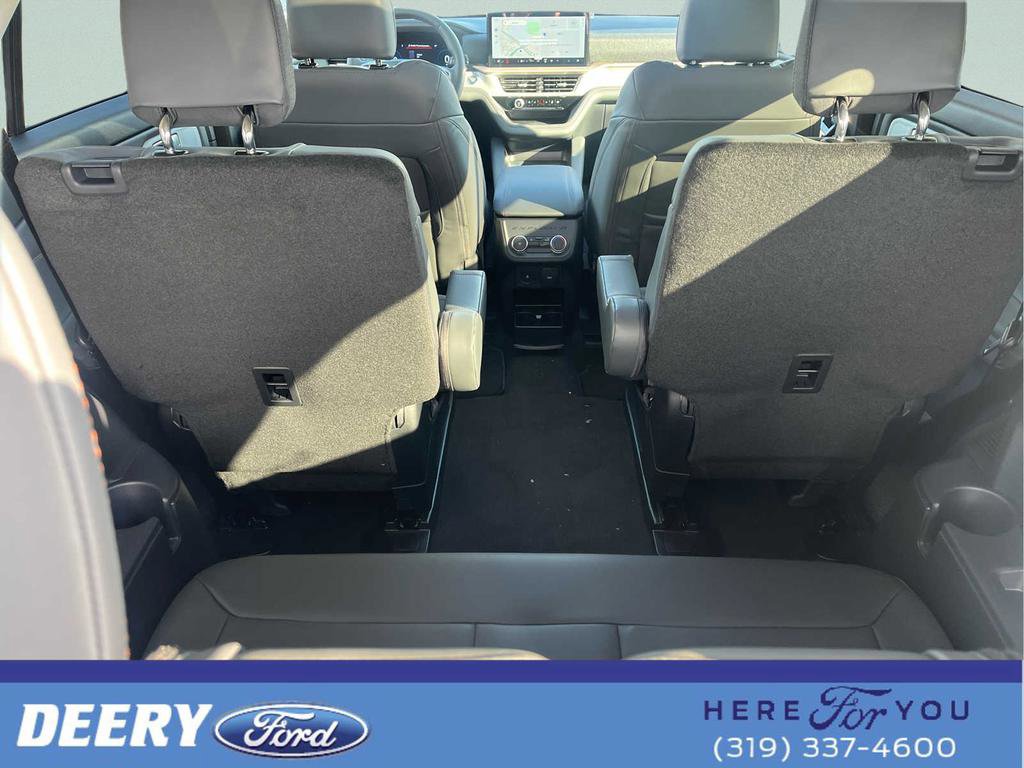 New 2026 Ford Explorer Active w/ Active Comfort Package image 20