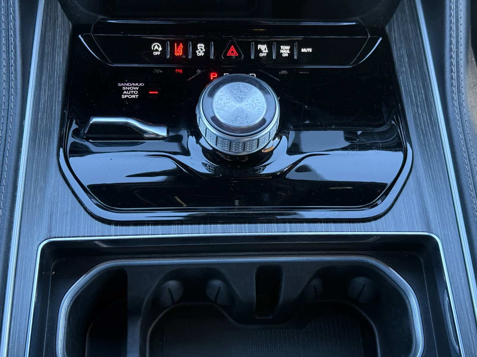 Used 2023 Jeep Wagoneer L Series II image 20