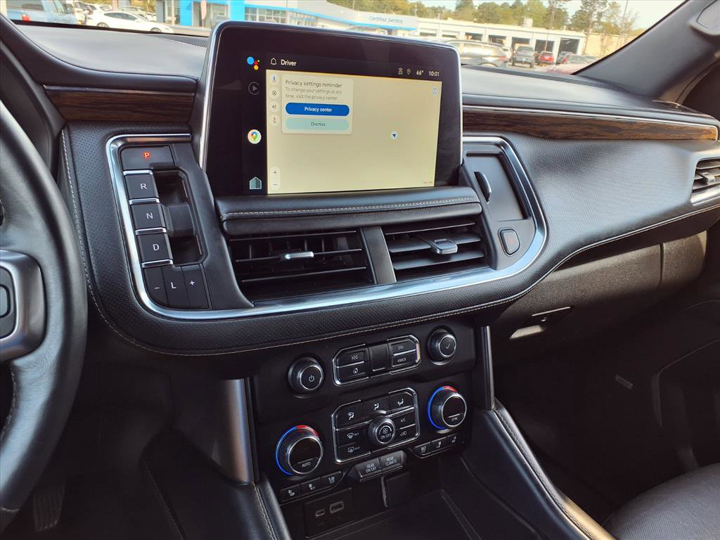 Used 2022 Chevrolet Suburban Premier image 7