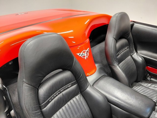 Used 2003 Chevrolet Corvette Convertible w/ Preferred Equipment Group1 image 43