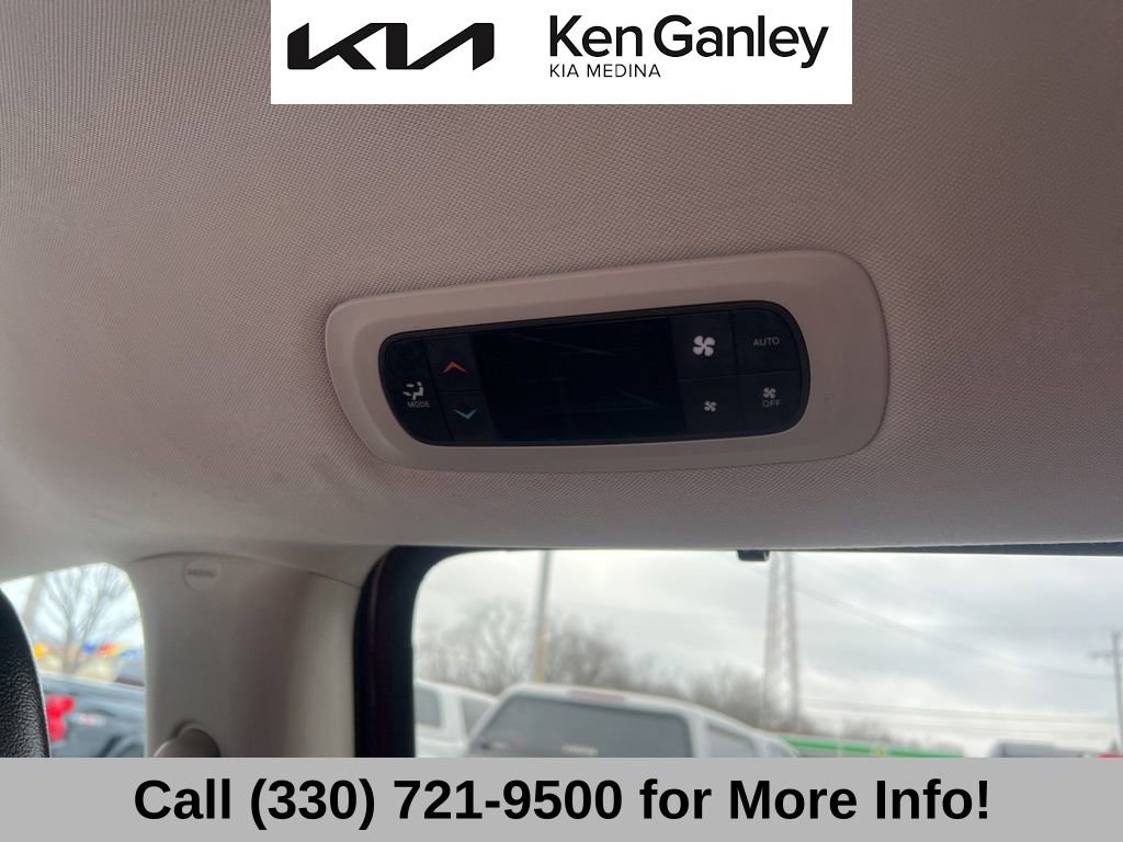 Used 2017 Chrysler Pacifica Touring-L Plus w/ Advanced Safetytec Group image 41