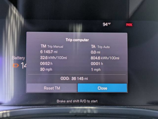 Certified 2023 Volvo C40 P8 Recharge Ultimate w/ Protection Package Premier AWD/4WD image 16